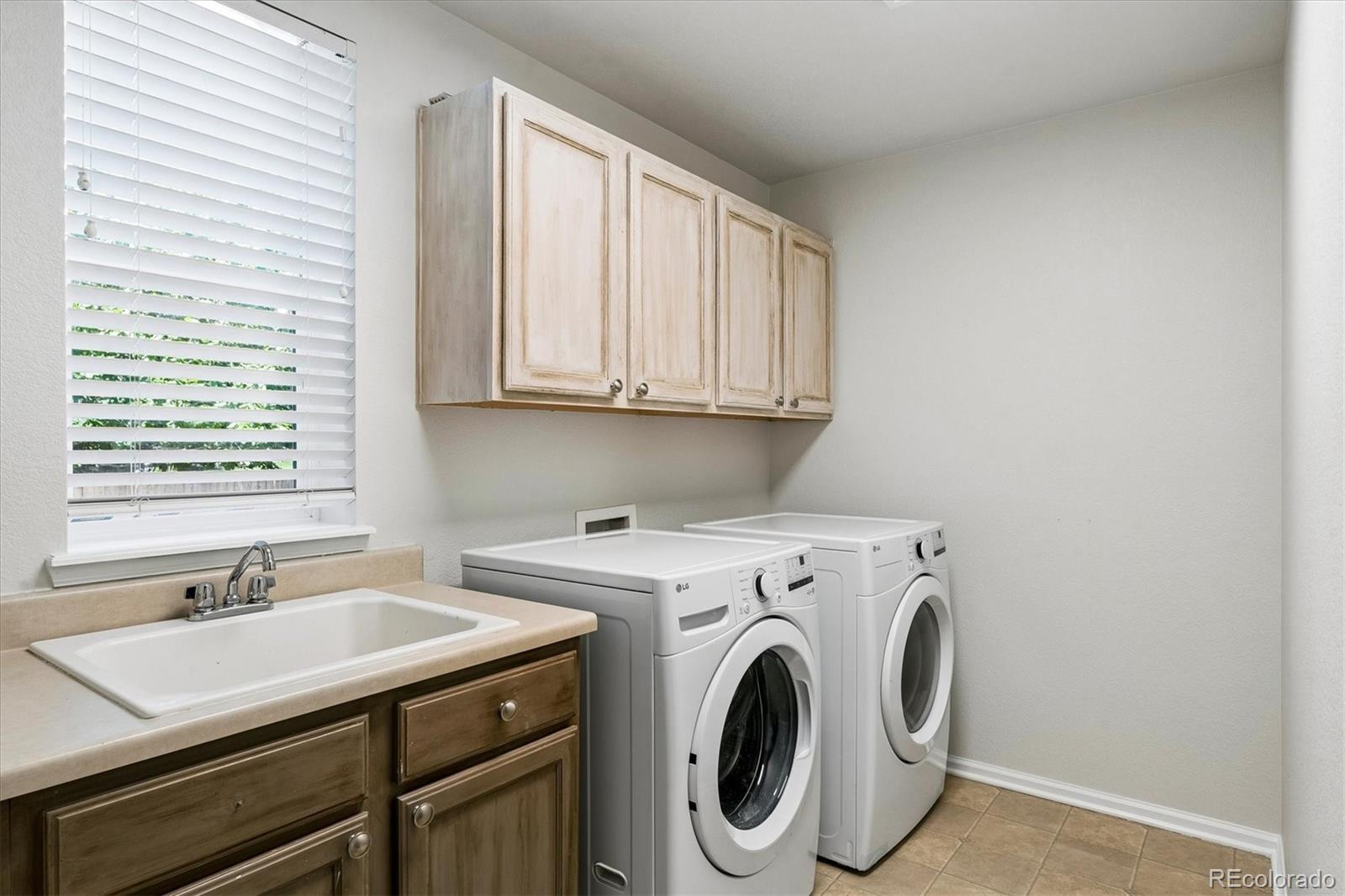 MLS Image #8 for 11945 s black horn circle,parker, Colorado