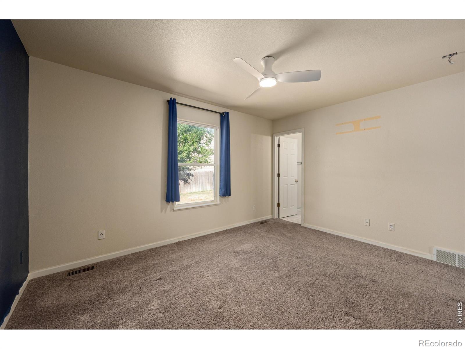 MLS Image #14 for 4745  everglade court,greeley, Colorado