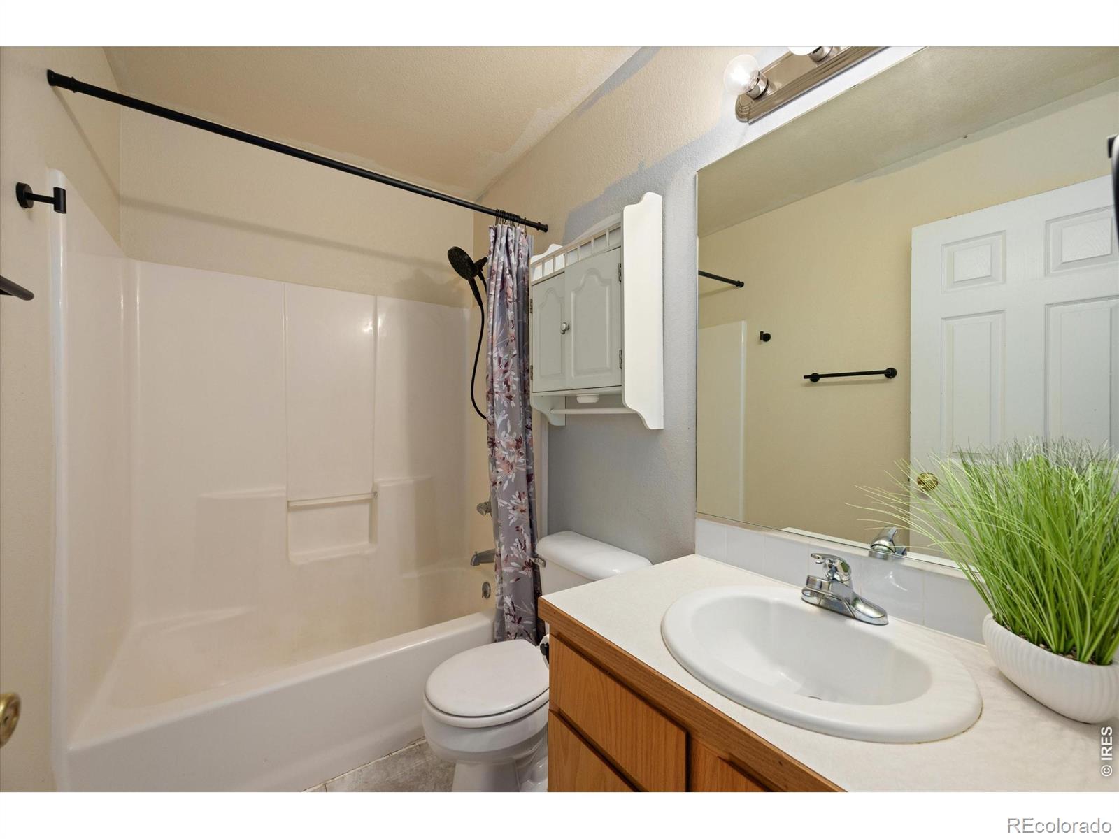 MLS Image #15 for 4745  everglade court,greeley, Colorado