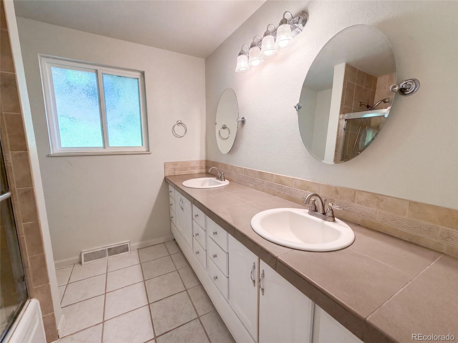 MLS Image #24 for 7447 s ames court,littleton, Colorado