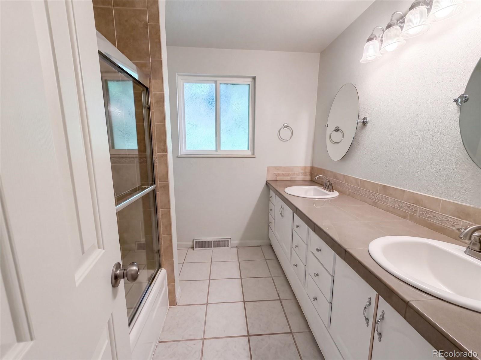 MLS Image #25 for 7447 s ames court,littleton, Colorado