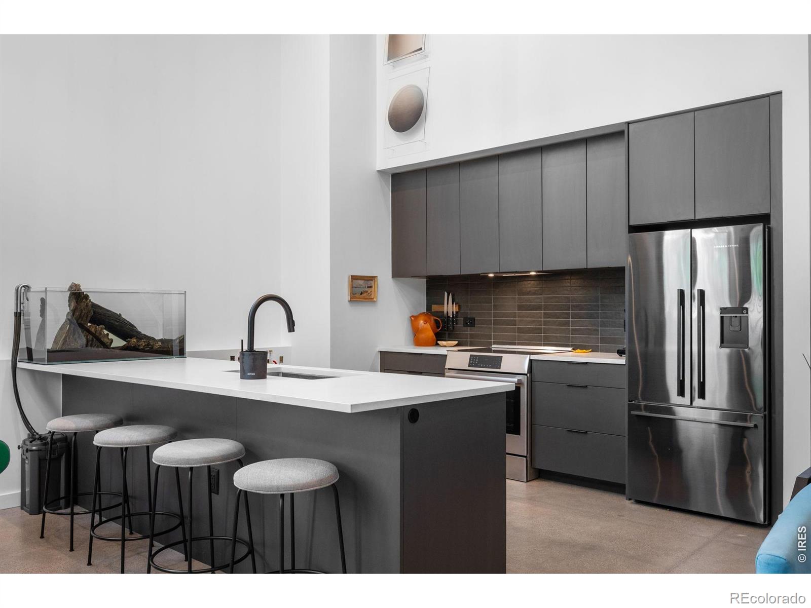 MLS Image #12 for 1601  park avenue,denver, Colorado