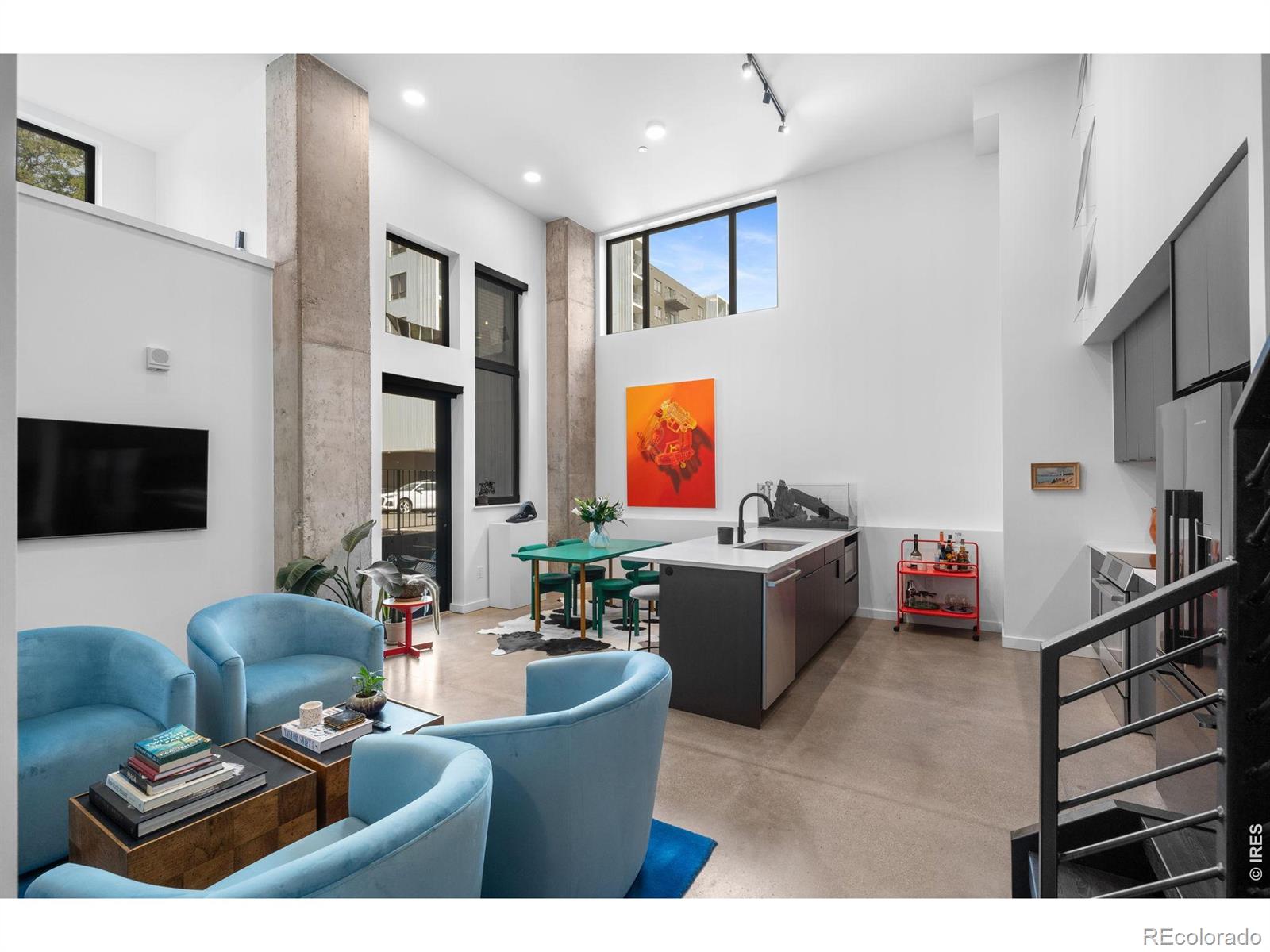 MLS Image #5 for 1601  park avenue,denver, Colorado