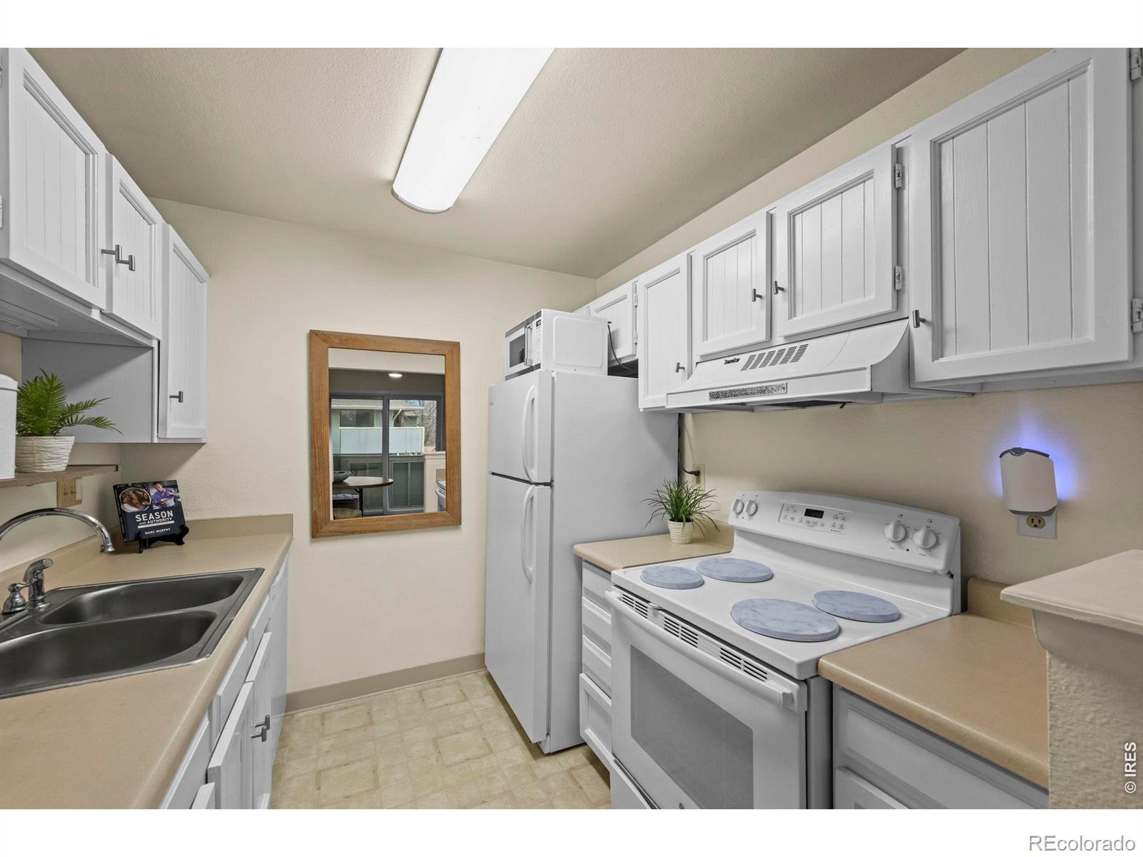MLS Image #10 for 1111  elysian field drive,lafayette, Colorado