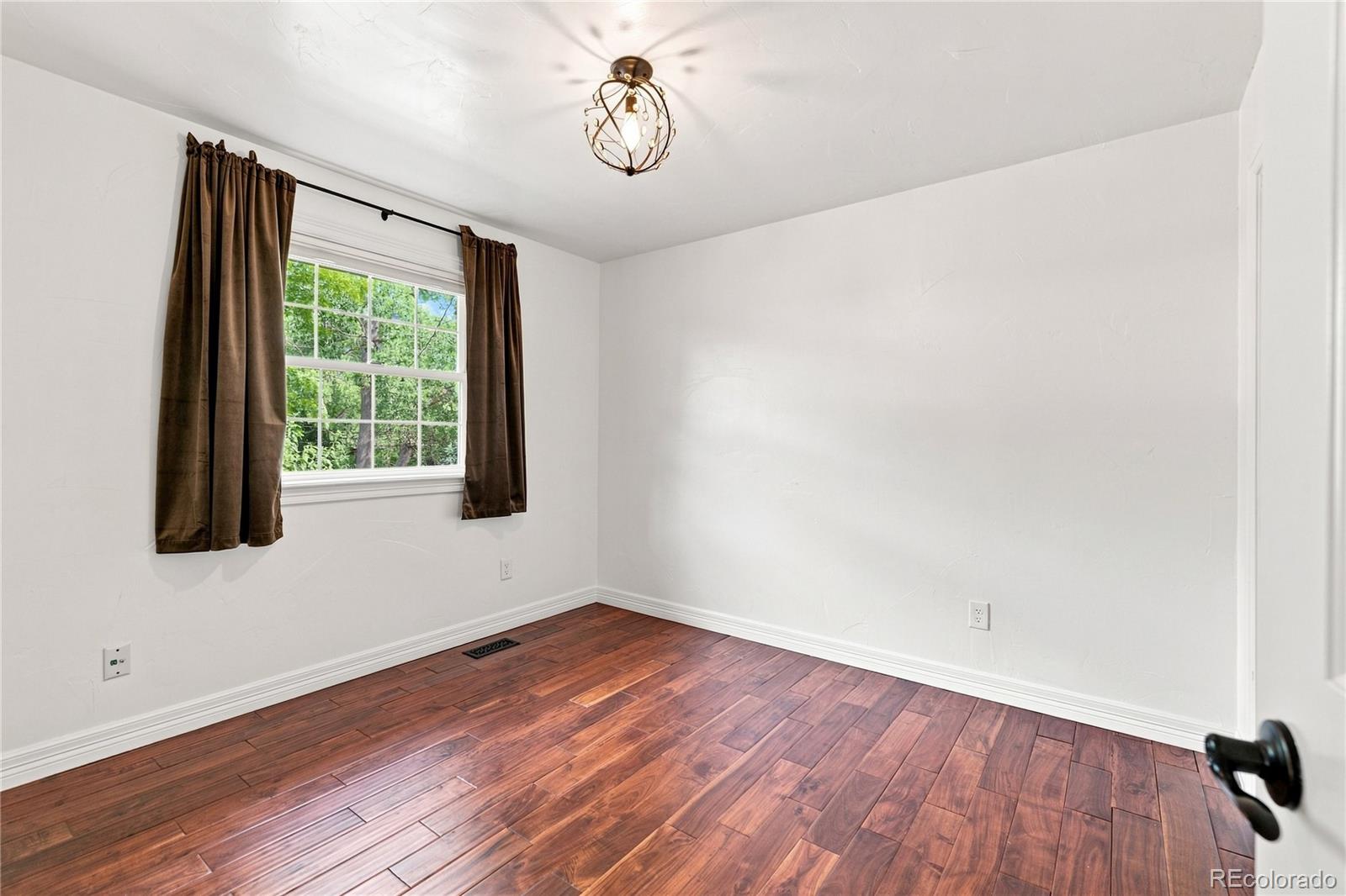 MLS Image #16 for 1554 s flower court,denver, Colorado