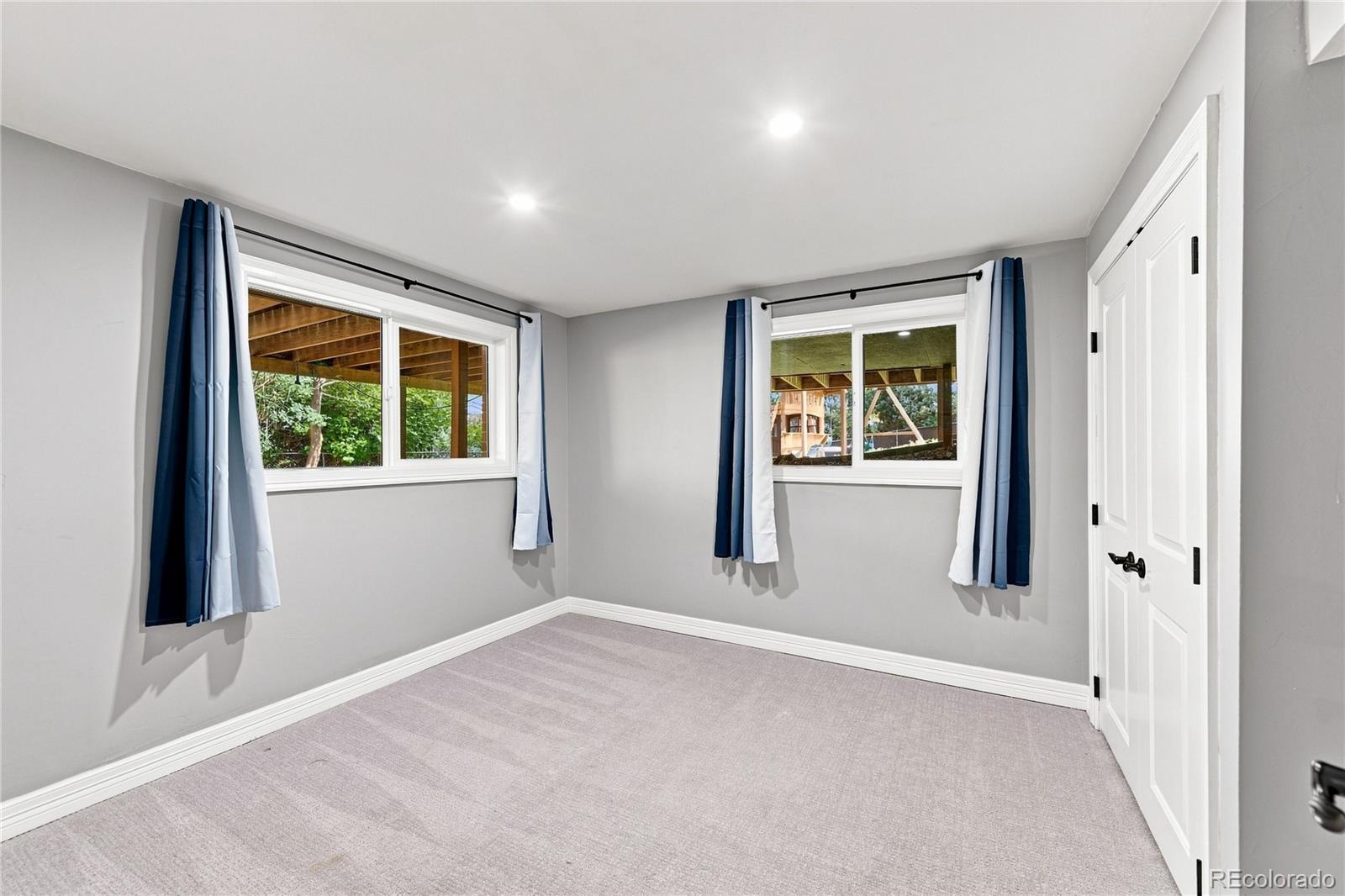 MLS Image #24 for 1554 s flower court,denver, Colorado
