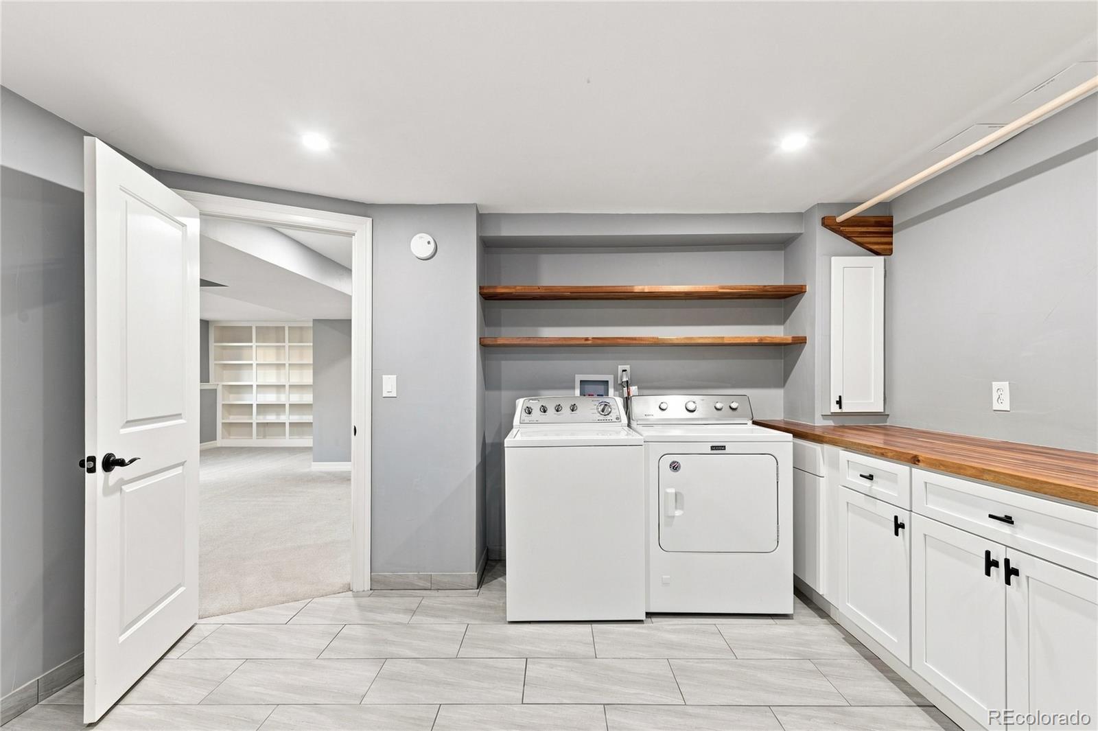 MLS Image #28 for 1554 s flower court,denver, Colorado
