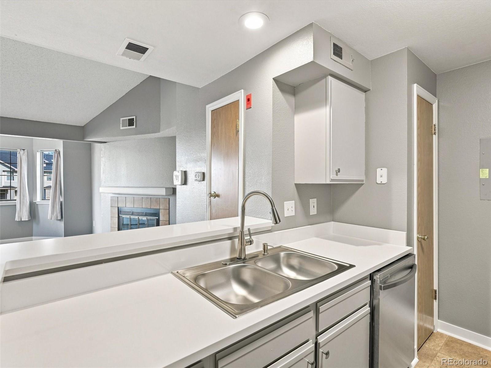 MLS Image #14 for 9510 e florida avenue 3058,denver, Colorado