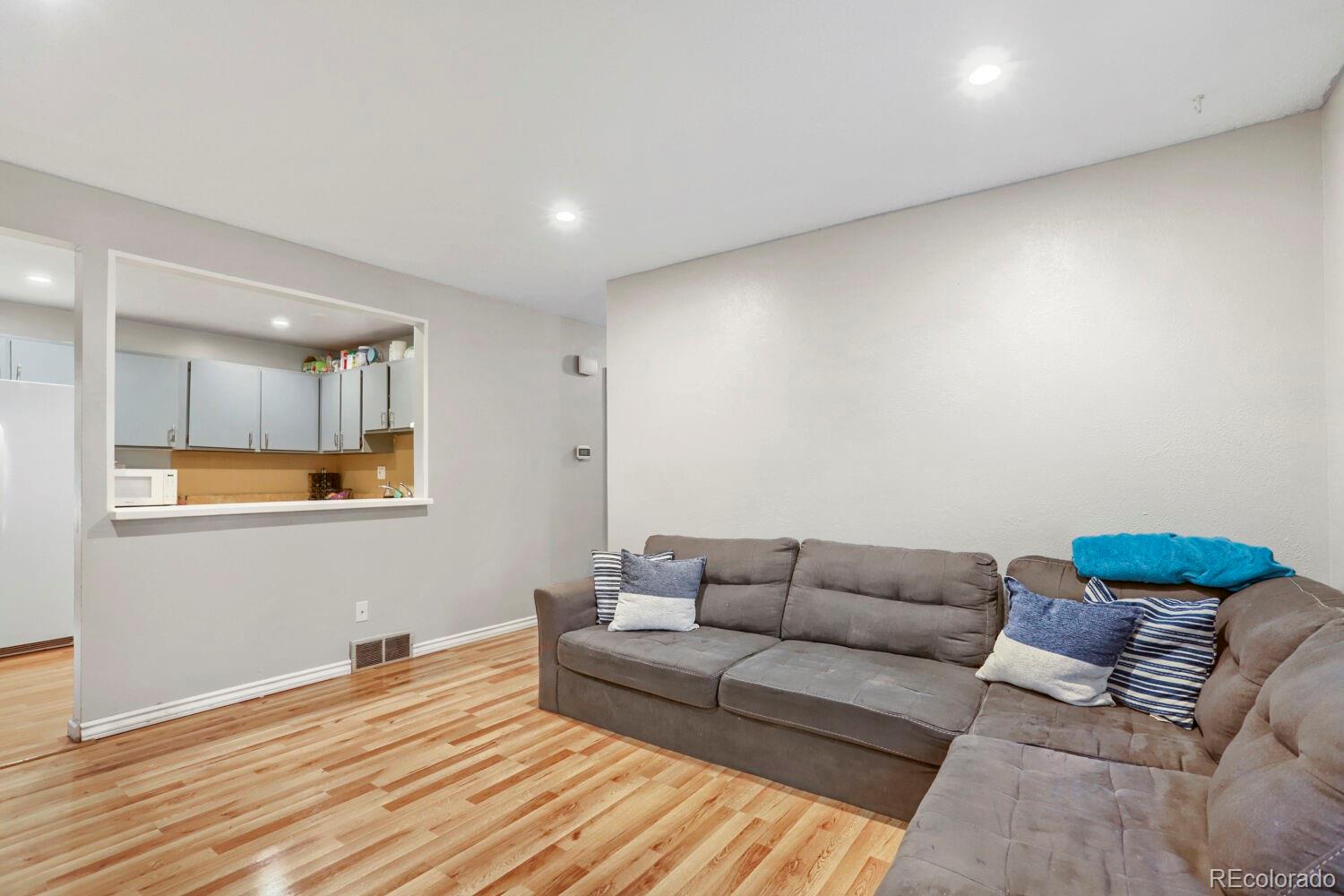 MLS Image #2 for 3504  magnolia street,evans, Colorado