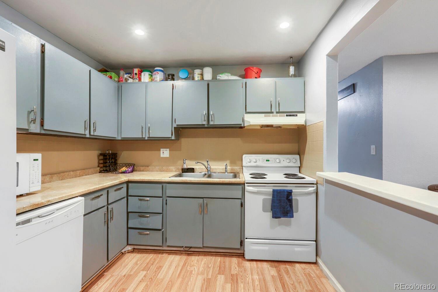 MLS Image #4 for 3504  magnolia street,evans, Colorado