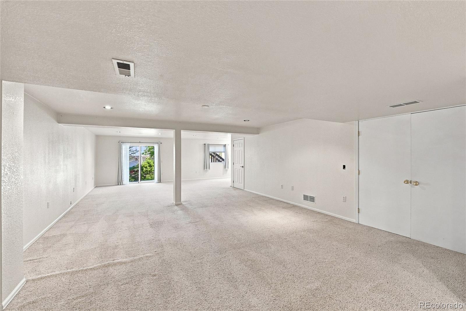 MLS Image #16 for 23410 e moraine place,aurora, Colorado