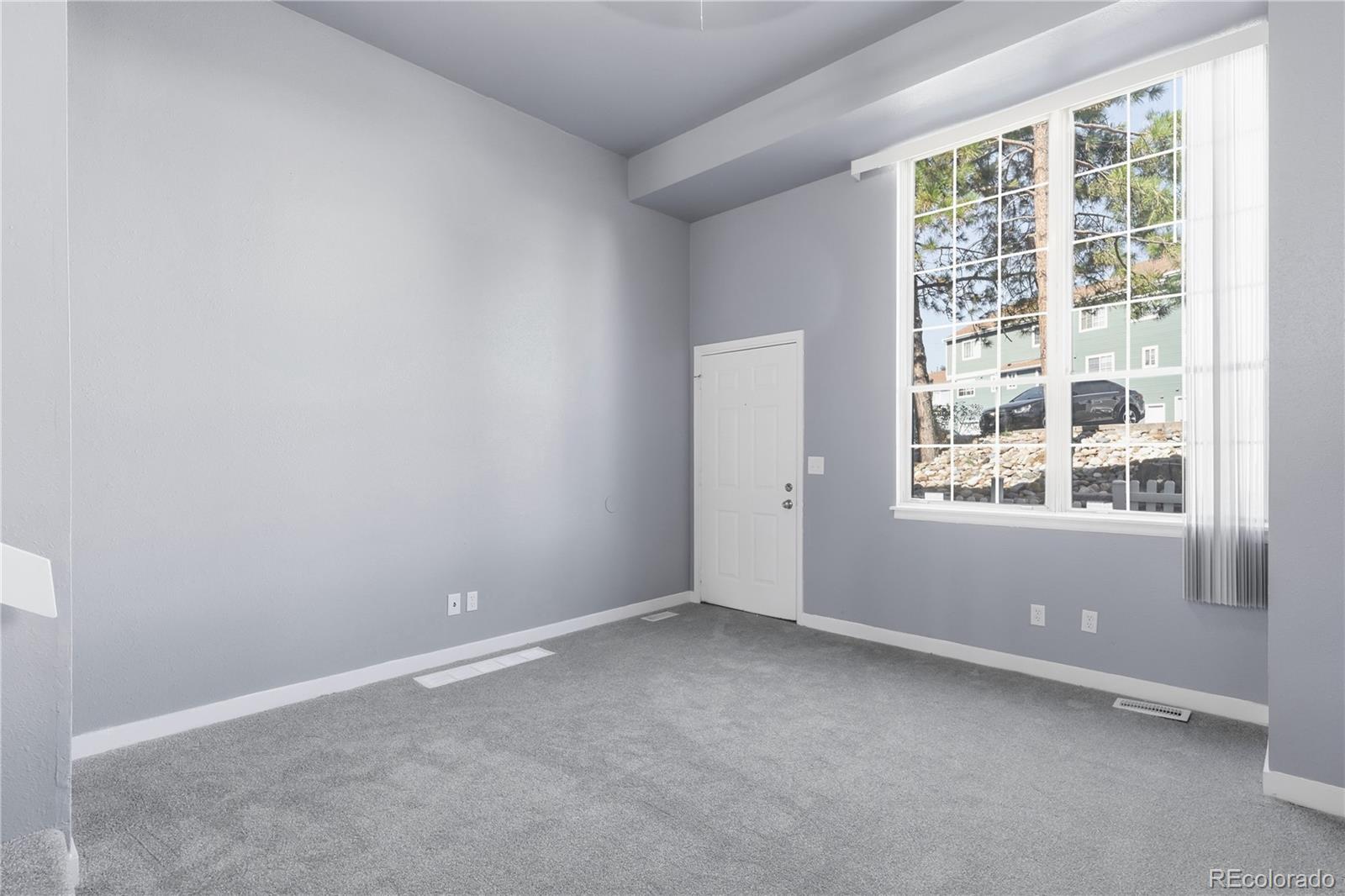 MLS Image #13 for 8199  welby road,denver, Colorado