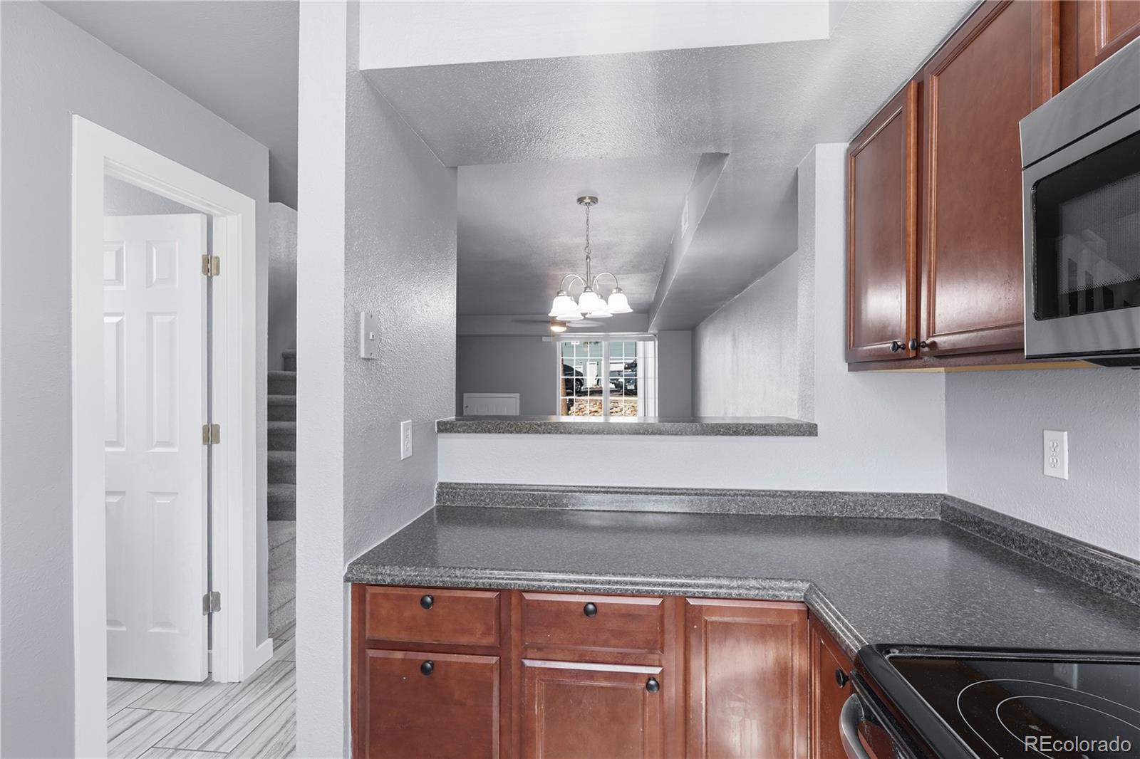 MLS Image #4 for 8199  welby road,denver, Colorado