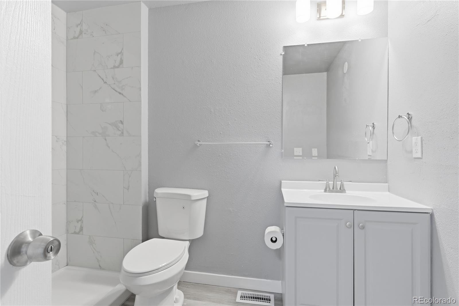 MLS Image #7 for 8199  welby road,denver, Colorado