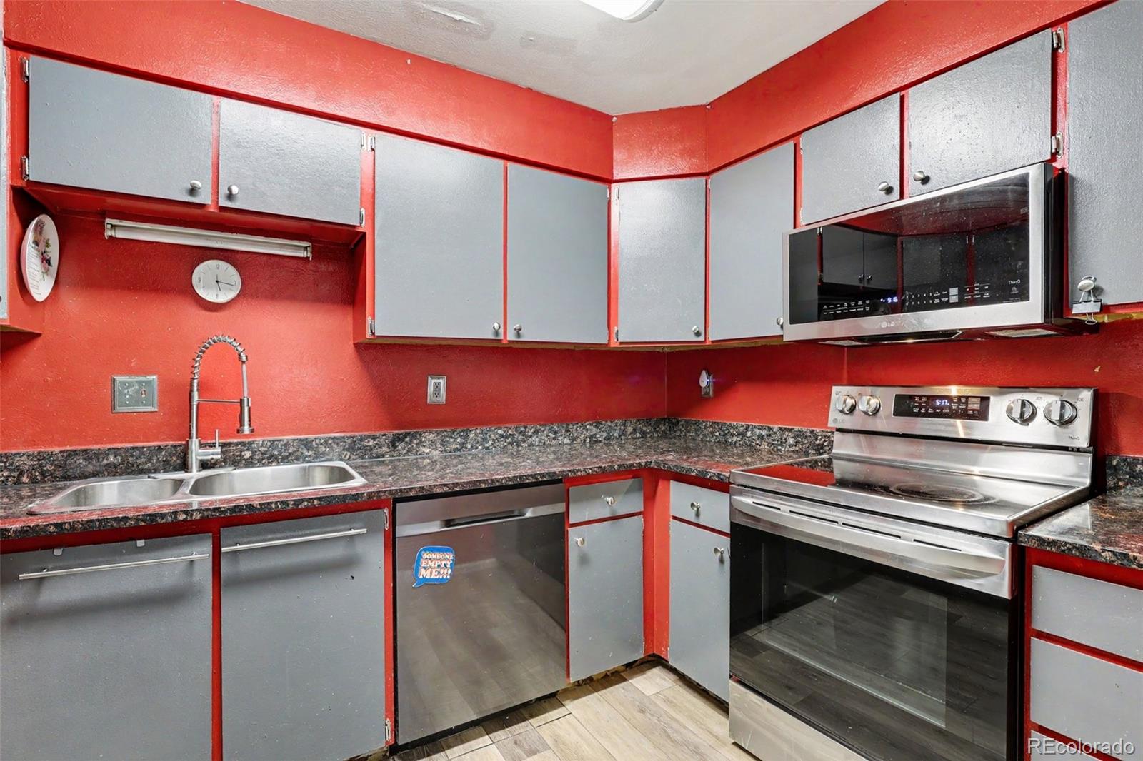 MLS Image #11 for 1814 w 102nd avenue,denver, Colorado