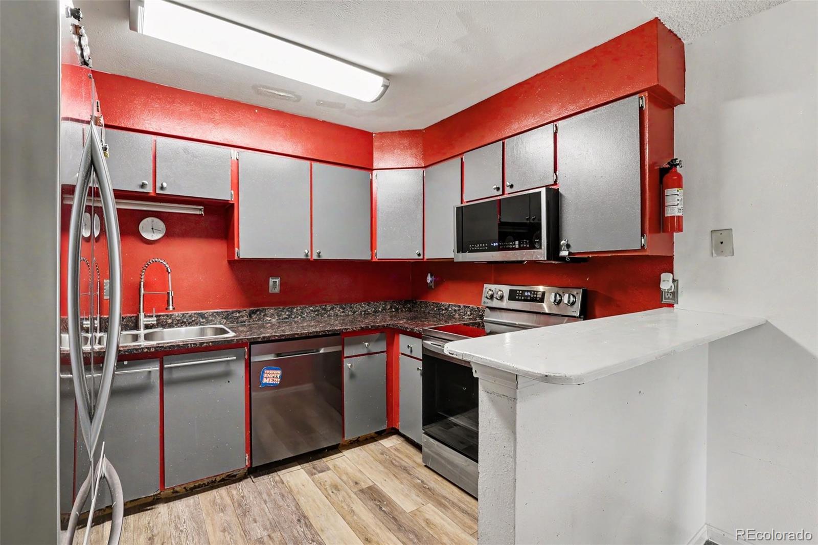 MLS Image #12 for 1814 w 102nd avenue,denver, Colorado