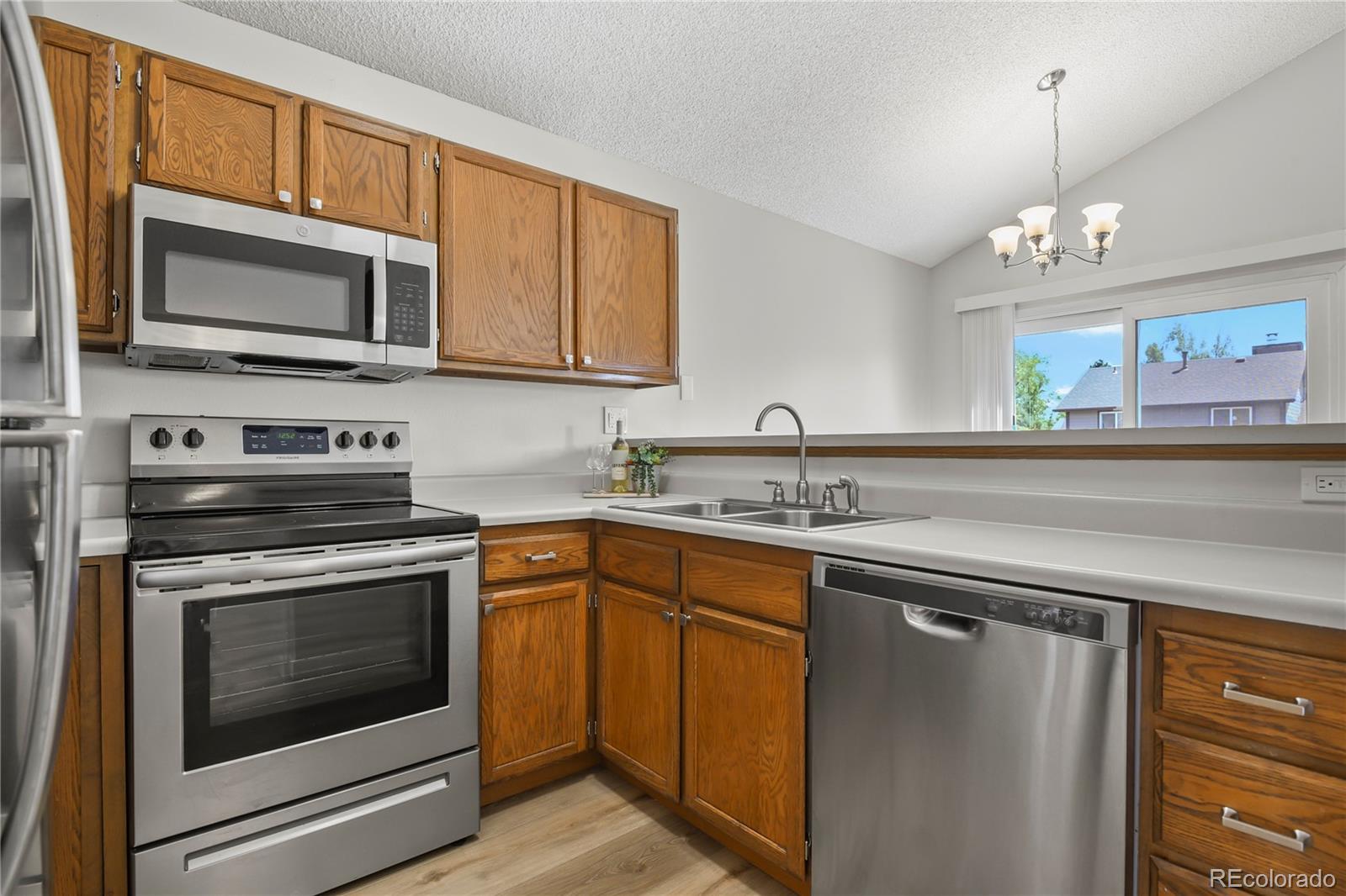 MLS Image #10 for 4335  conquista drive,colorado springs, Colorado