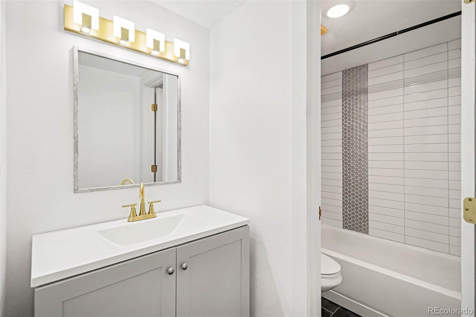 MLS Image #7 for 10650 e tennessee avenue 108,aurora, Colorado
