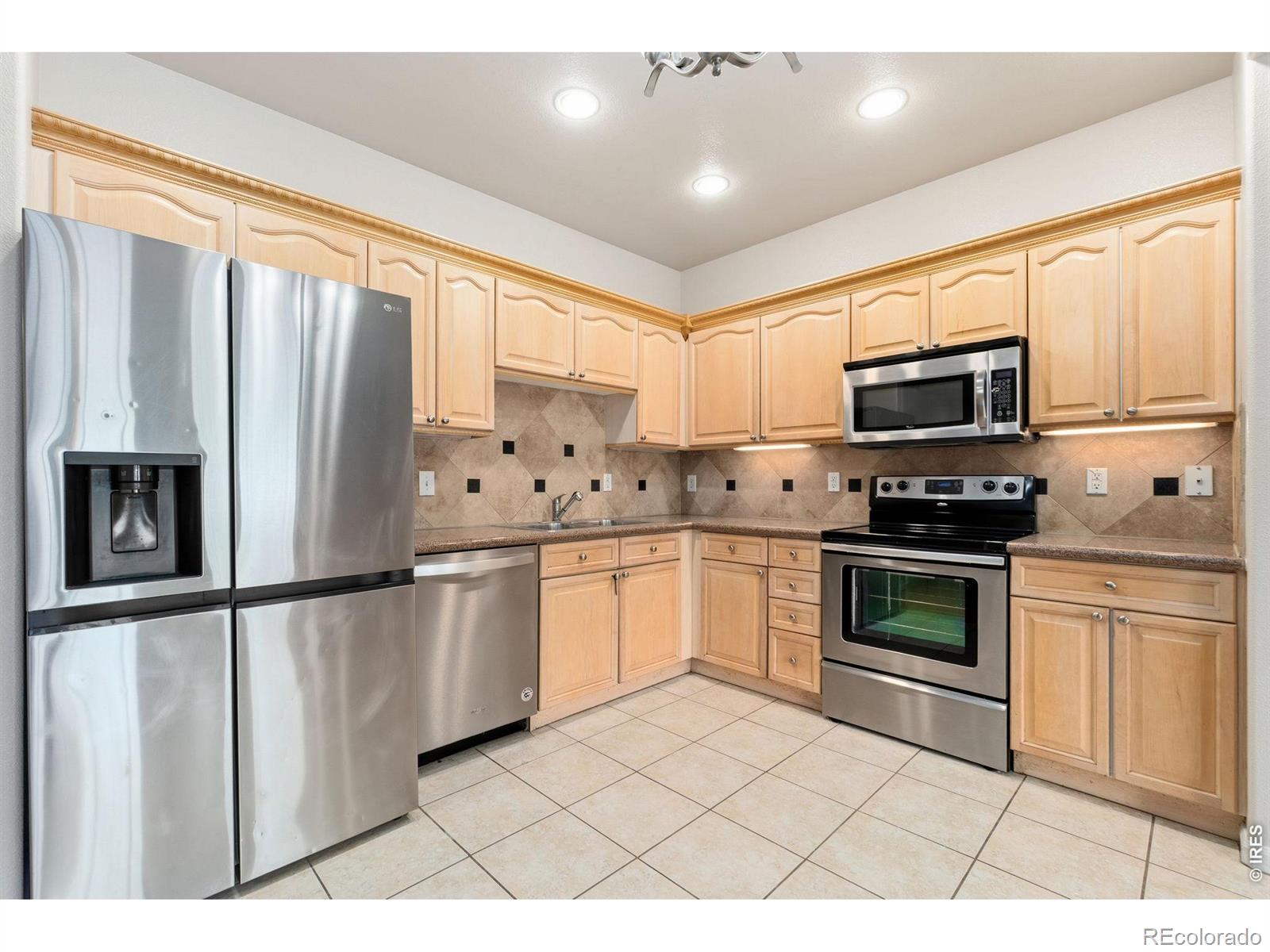 MLS Image #3 for 3155 e 104th avenue 5b,thornton, Colorado