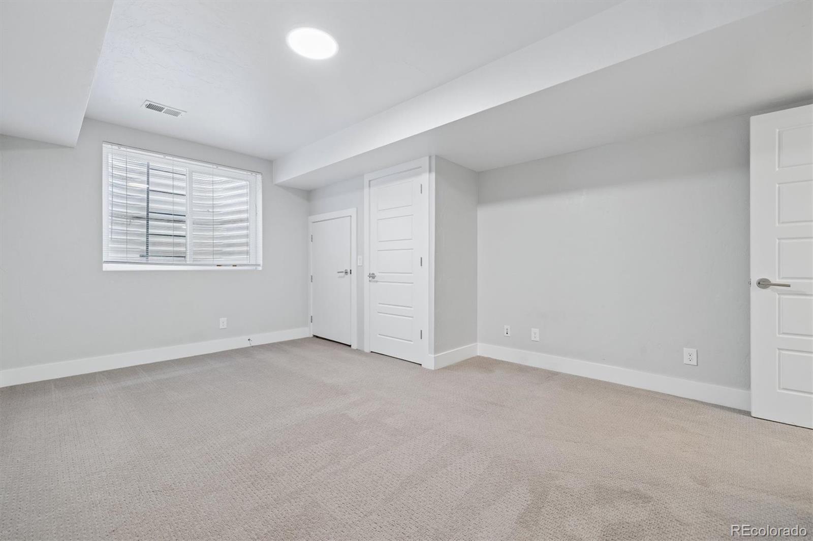MLS Image #21 for 2259 s high street ,denver, Colorado