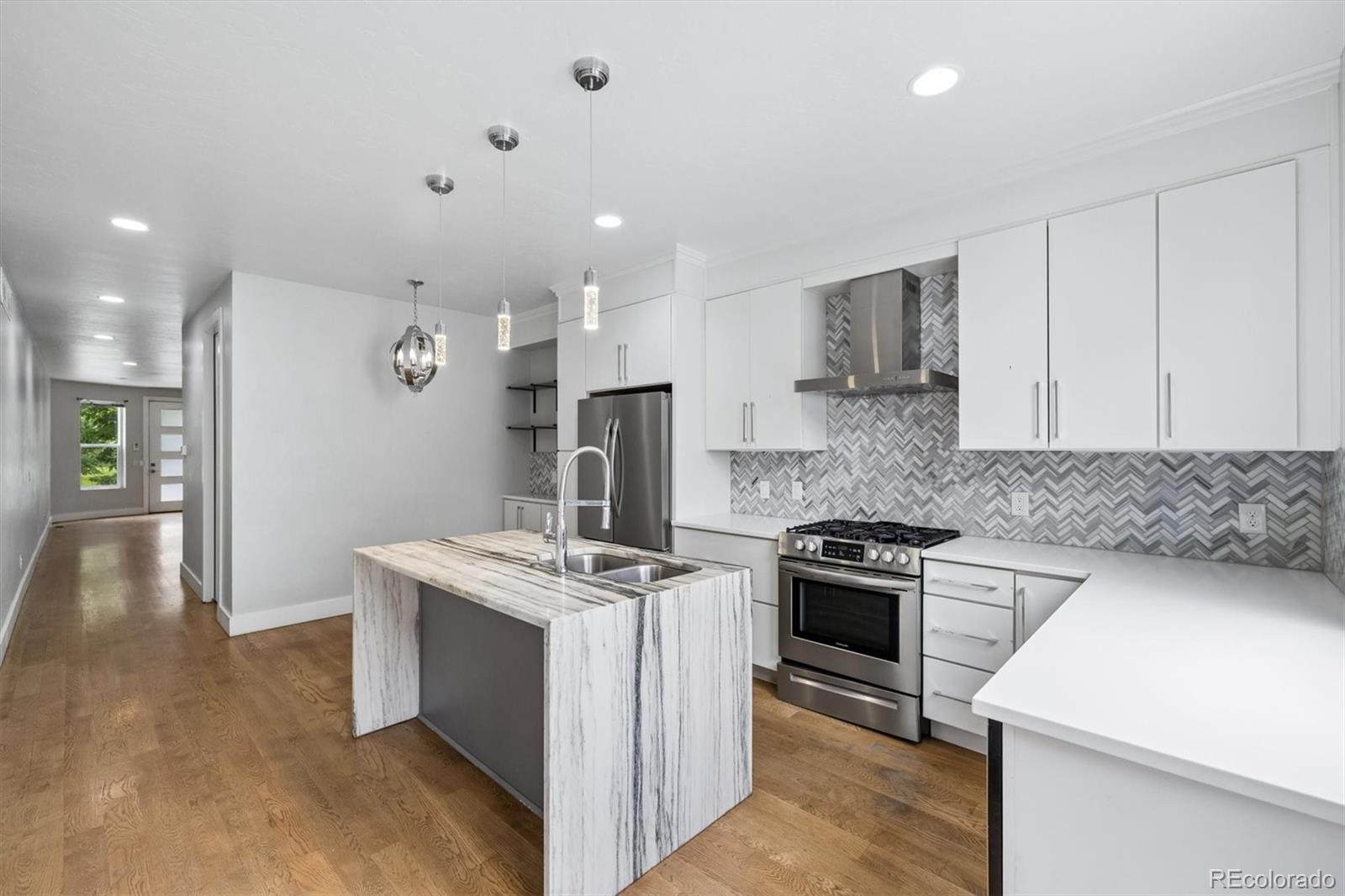 MLS Image #3 for 2259 s high street ,denver, Colorado