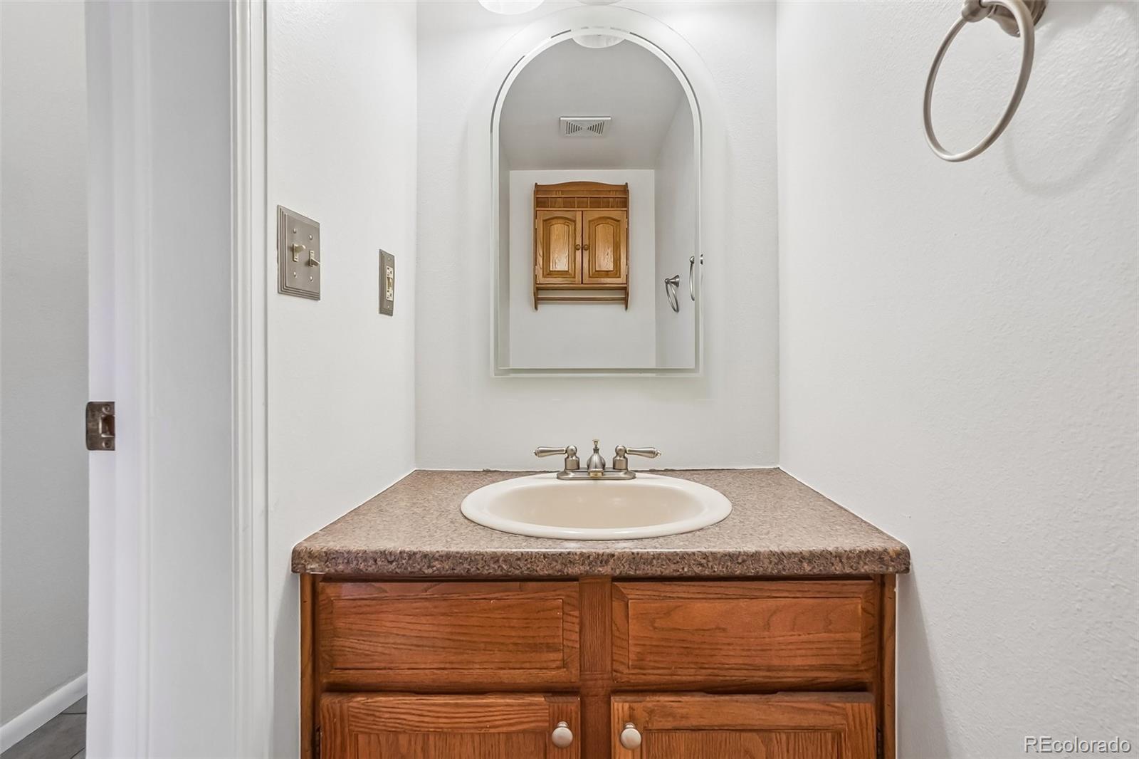 MLS Image #6 for 1818 s quebec way 5-2,denver, Colorado