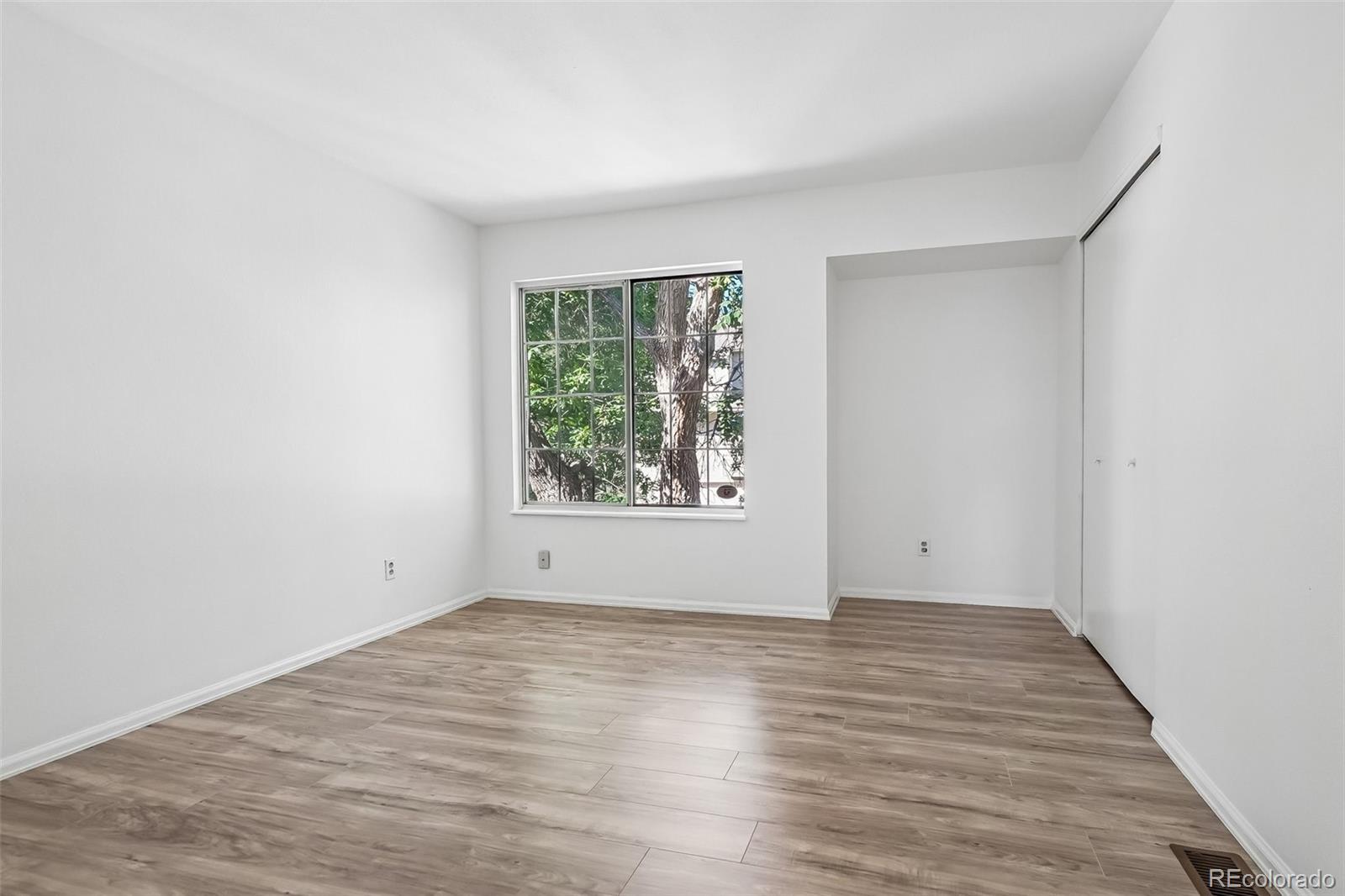 MLS Image #7 for 1818 s quebec way 5-2,denver, Colorado