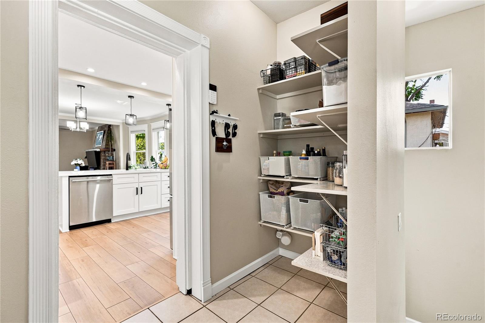 MLS Image #15 for 3421 n race street,denver, Colorado
