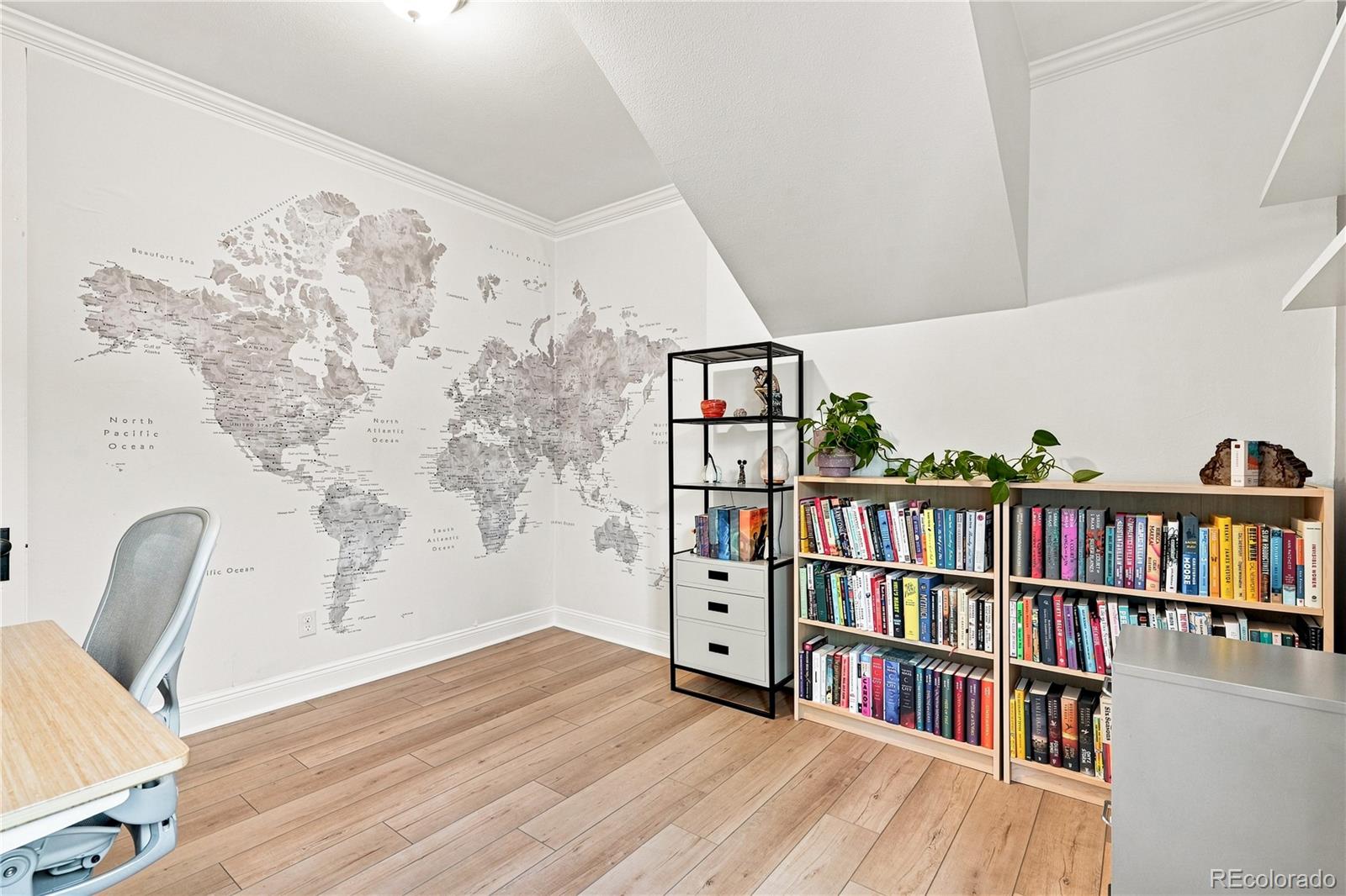 MLS Image #18 for 3421 n race street,denver, Colorado