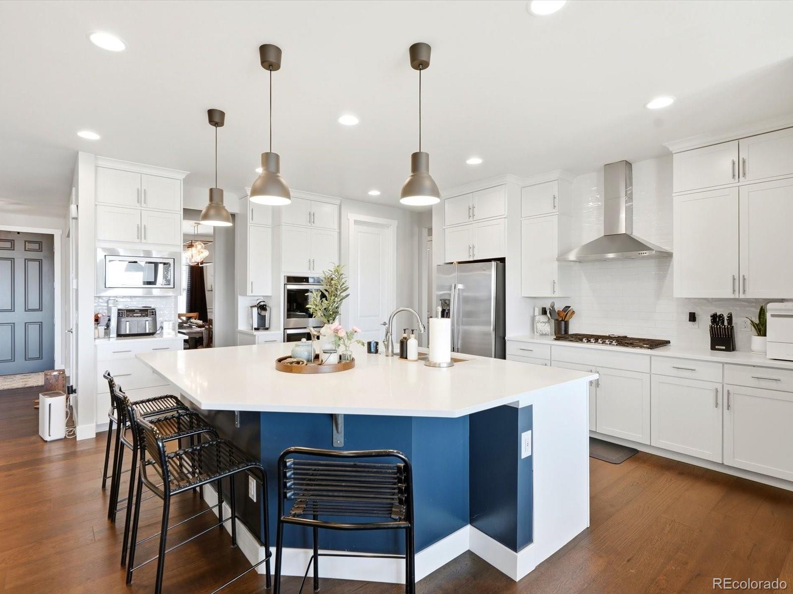 MLS Image #15 for 18582 w 87th avenue,arvada, Colorado