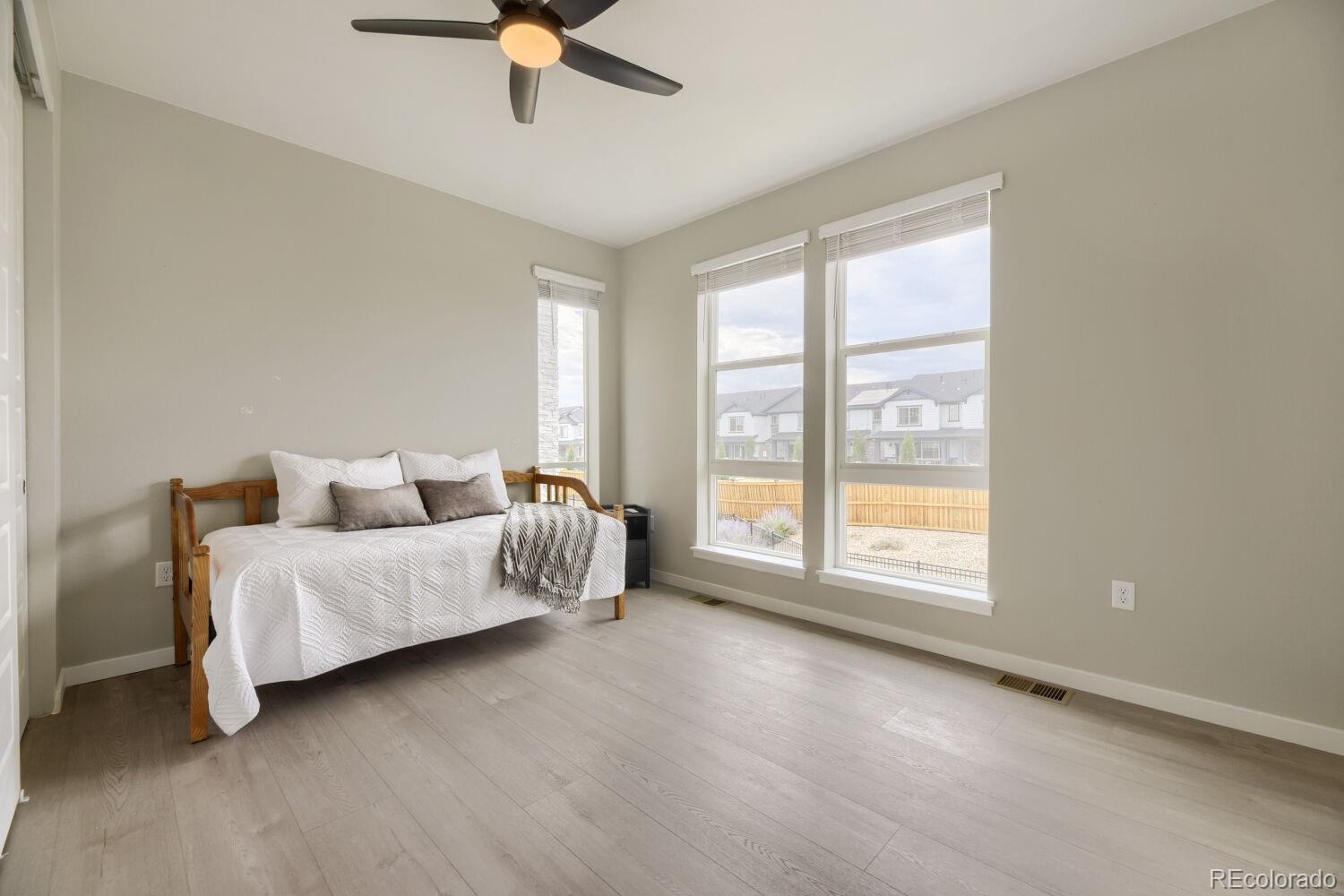 MLS Image #13 for 5051 s queen court,littleton, Colorado