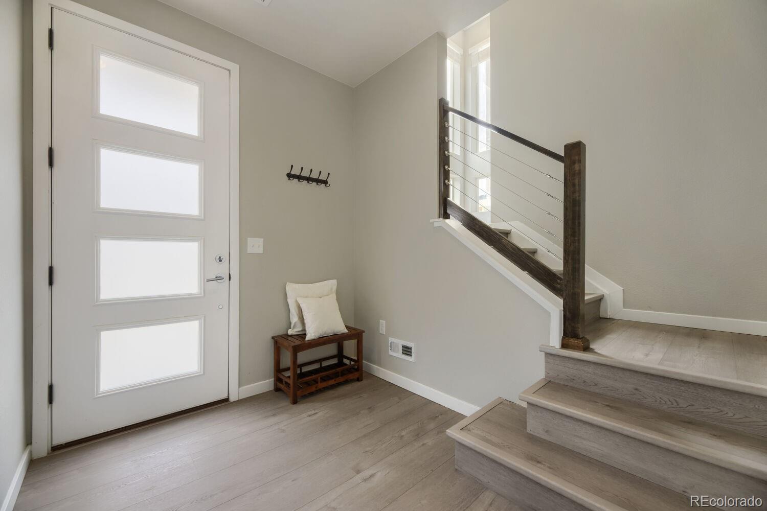 MLS Image #2 for 5051 s queen court,littleton, Colorado