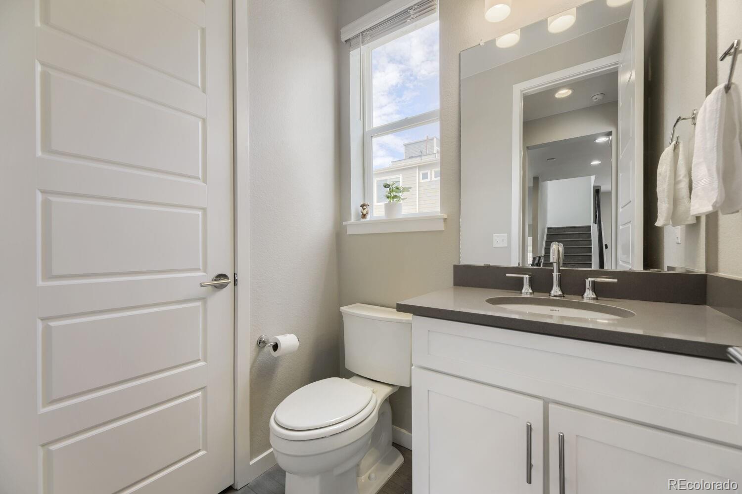 MLS Image #9 for 5051 s queen court,littleton, Colorado
