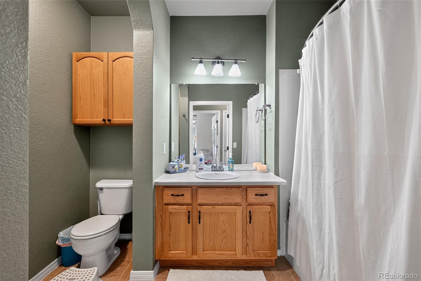 MLS Image #15 for 6714 s winnipeg circle,aurora, Colorado