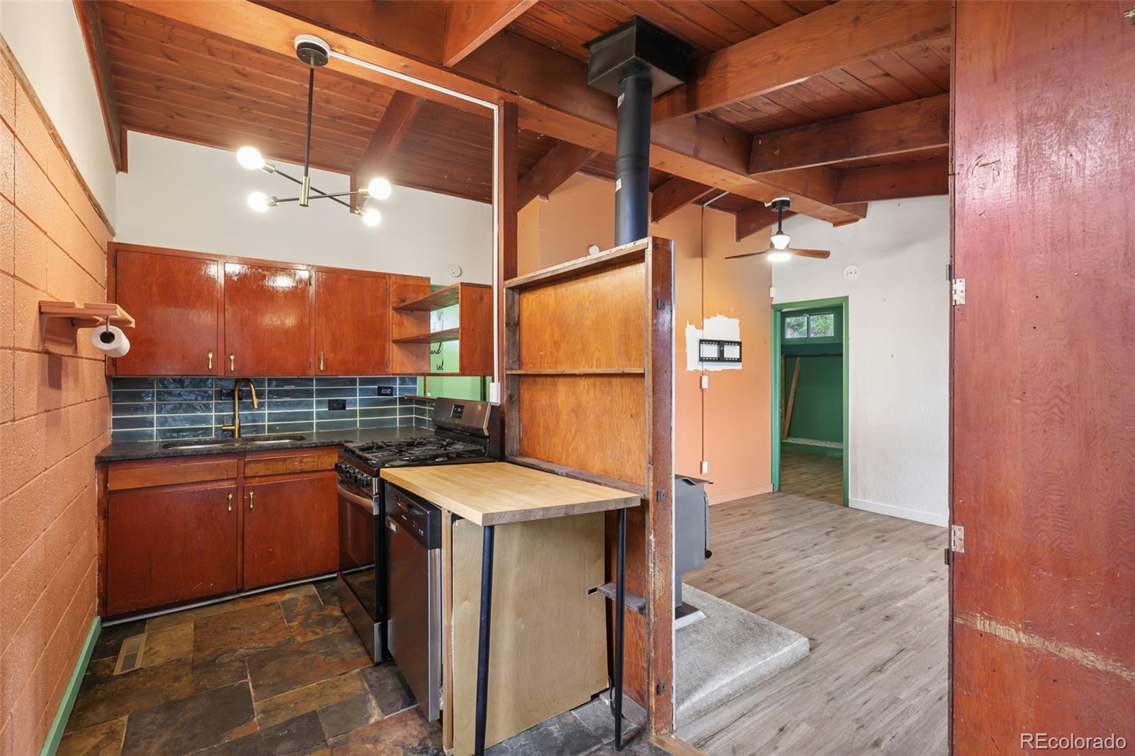MLS Image #15 for 3106  virginia avenue,colorado springs, Colorado