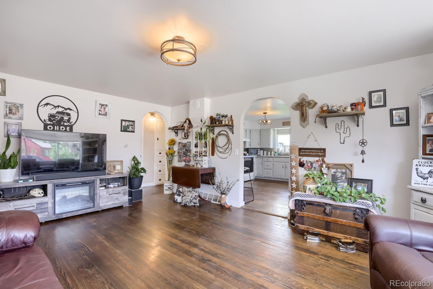MLS Image #5 for 683  2nd street,nunn, Colorado