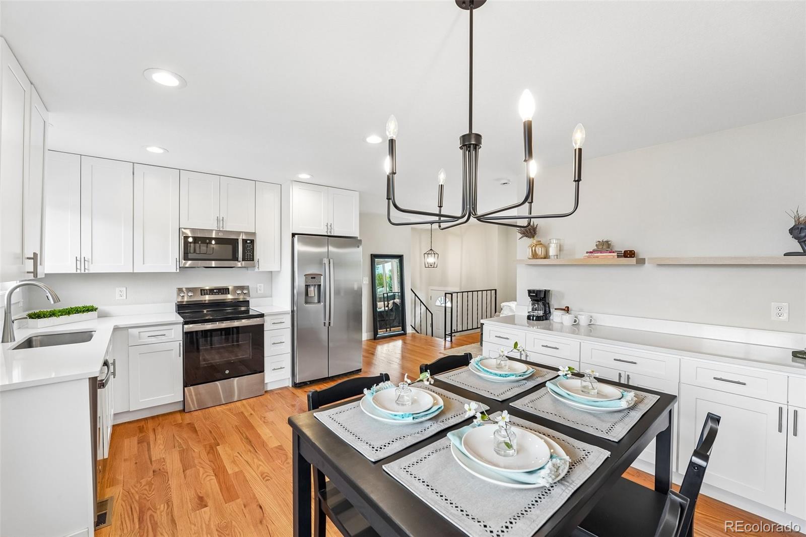 MLS Image #10 for 3521 w mountain road,englewood, Colorado