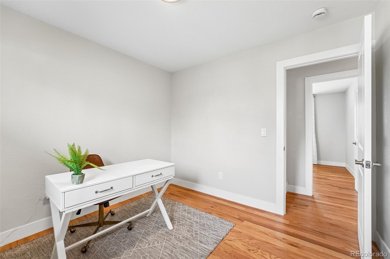 MLS Image #20 for 3521 w mountain road,englewood, Colorado