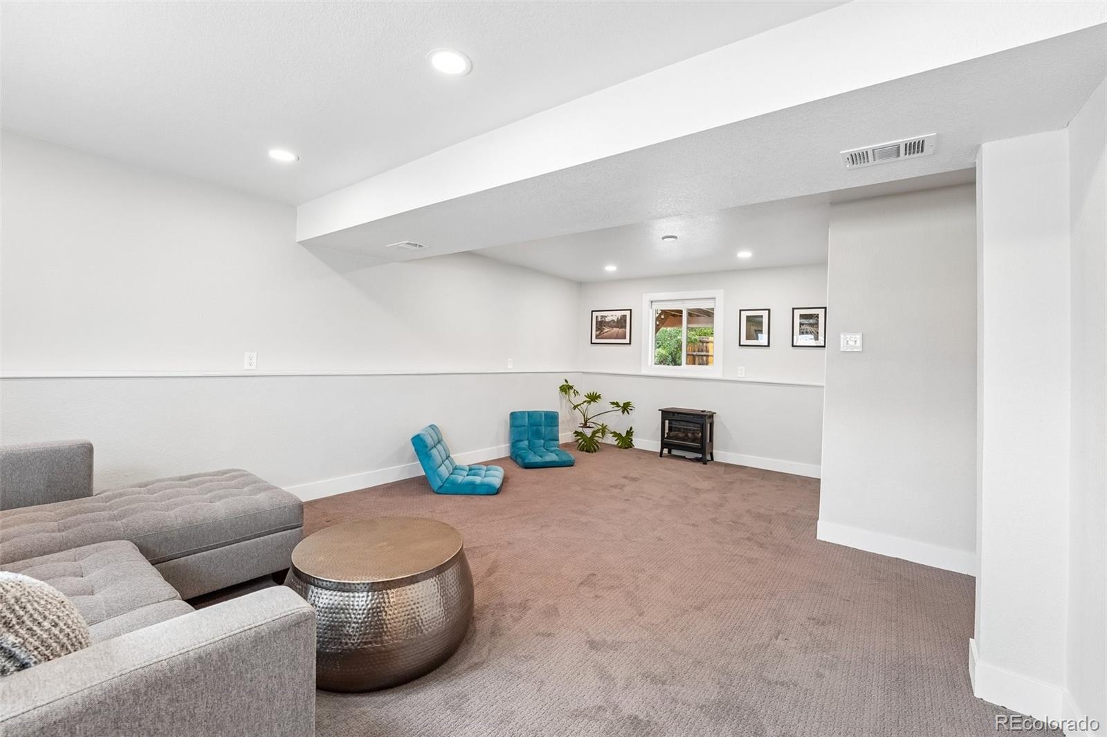 MLS Image #25 for 3521 w mountain road,englewood, Colorado