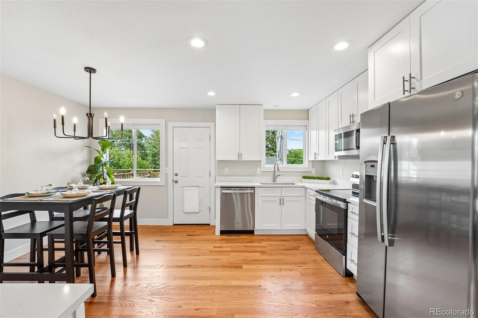MLS Image #9 for 3521 w mountain road,englewood, Colorado