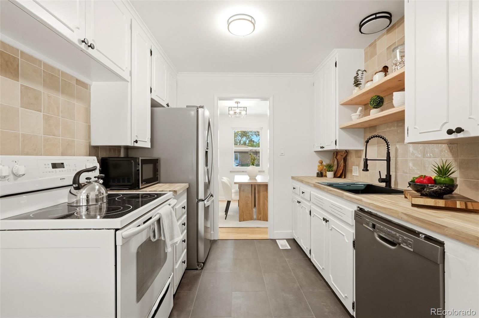 MLS Image #15 for 130 s chase street,denver, Colorado