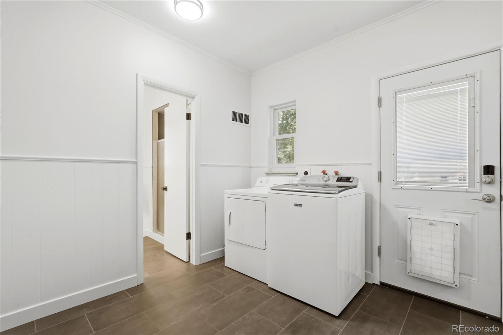 MLS Image #36 for 130 s chase street,denver, Colorado