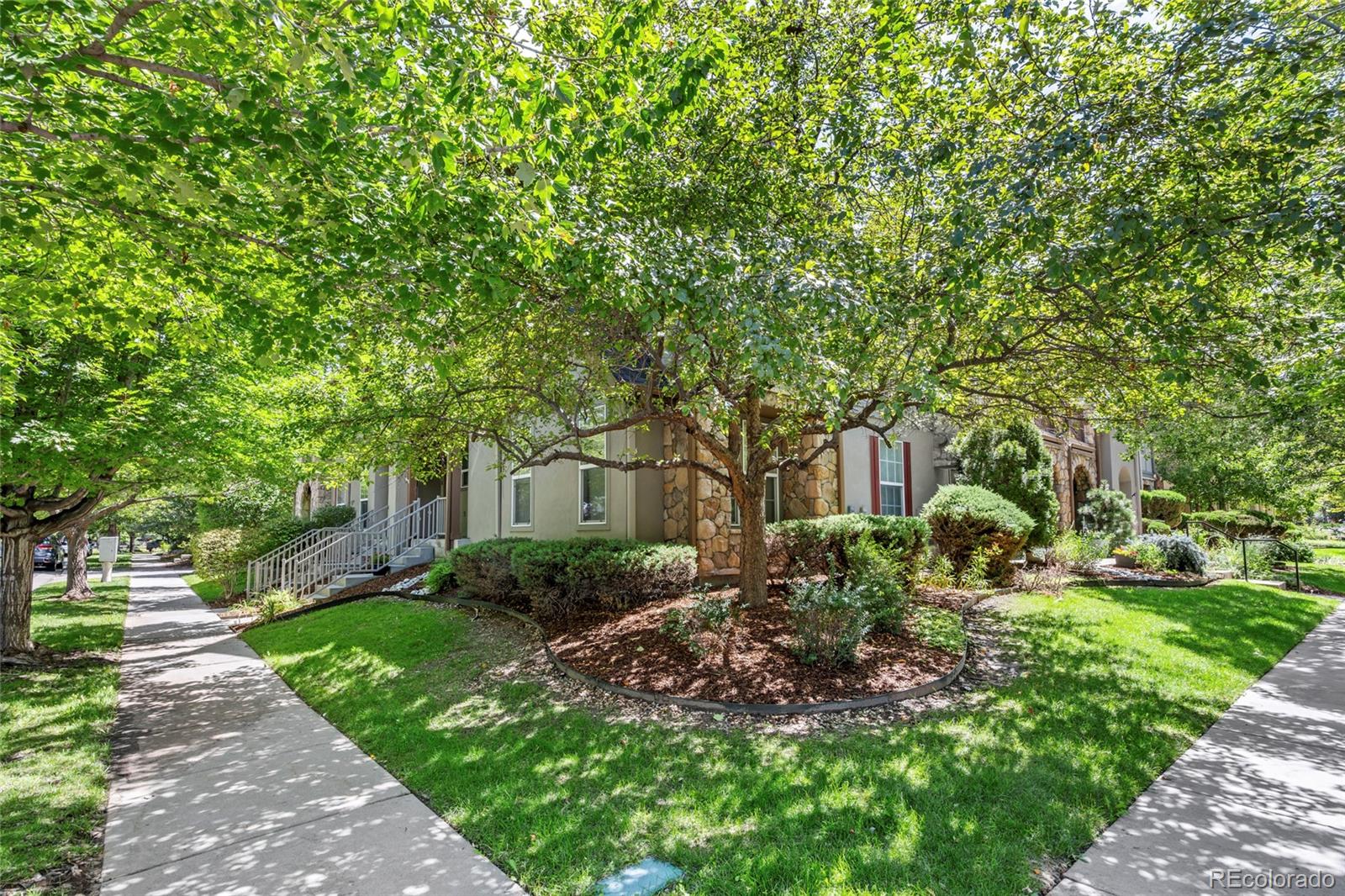 MLS Image #5 for 8108 e 28th place,denver, Colorado