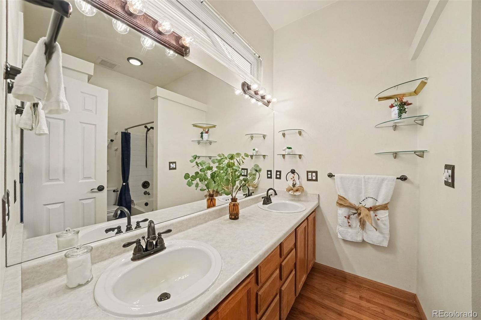 MLS Image #10 for 4095  solarglen drive,colorado springs, Colorado