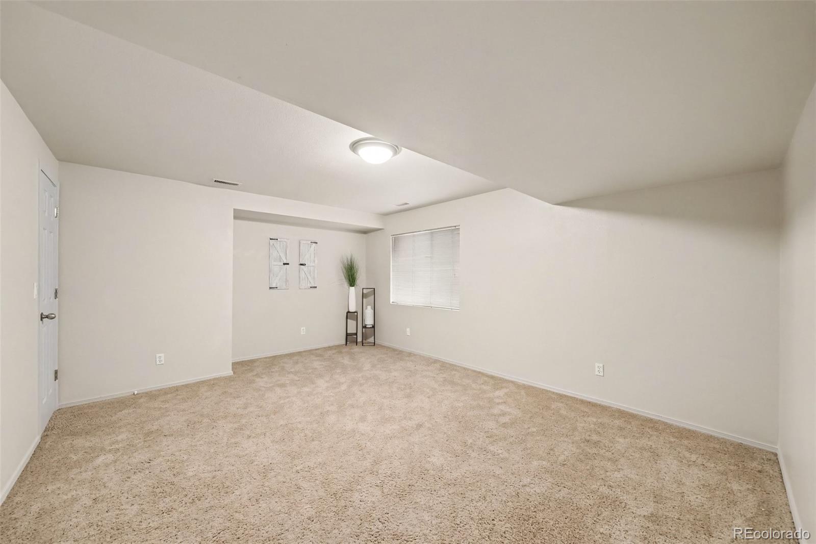 MLS Image #15 for 4095  solarglen drive,colorado springs, Colorado