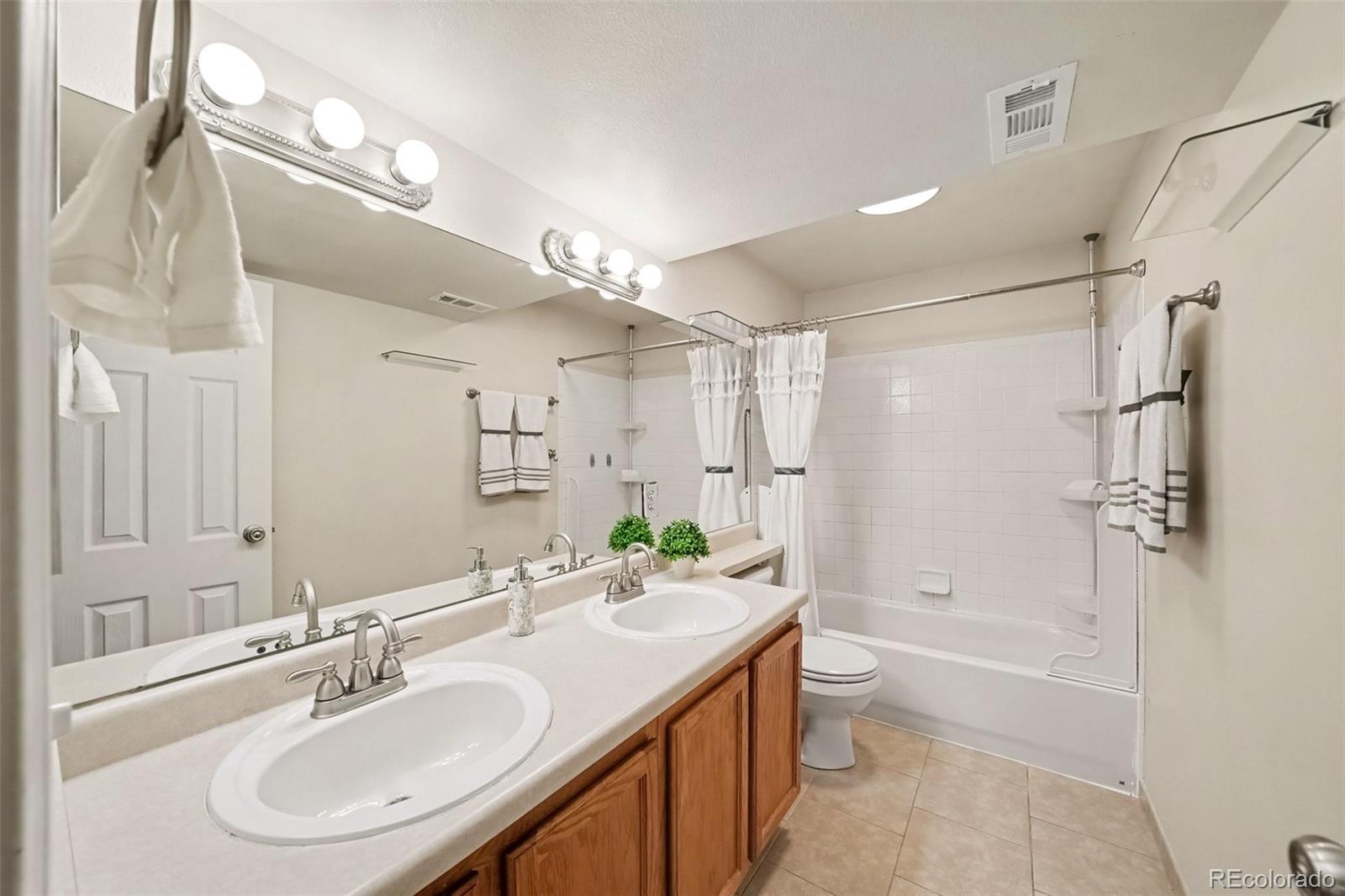 MLS Image #18 for 4095  solarglen drive,colorado springs, Colorado