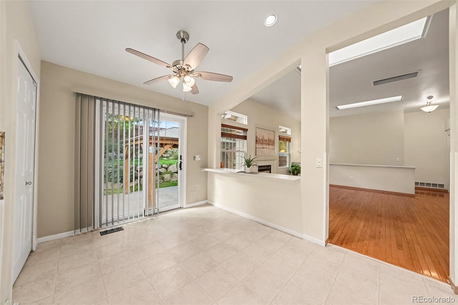 MLS Image #8 for 4095  solarglen drive,colorado springs, Colorado