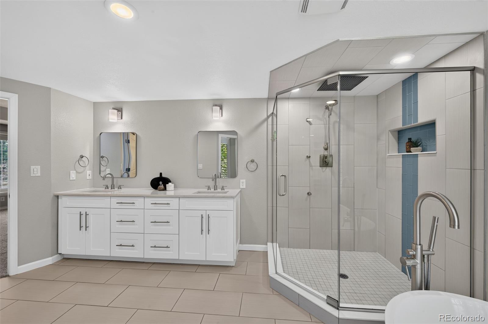 MLS Image #31 for 7742 s glencoe court,littleton, Colorado