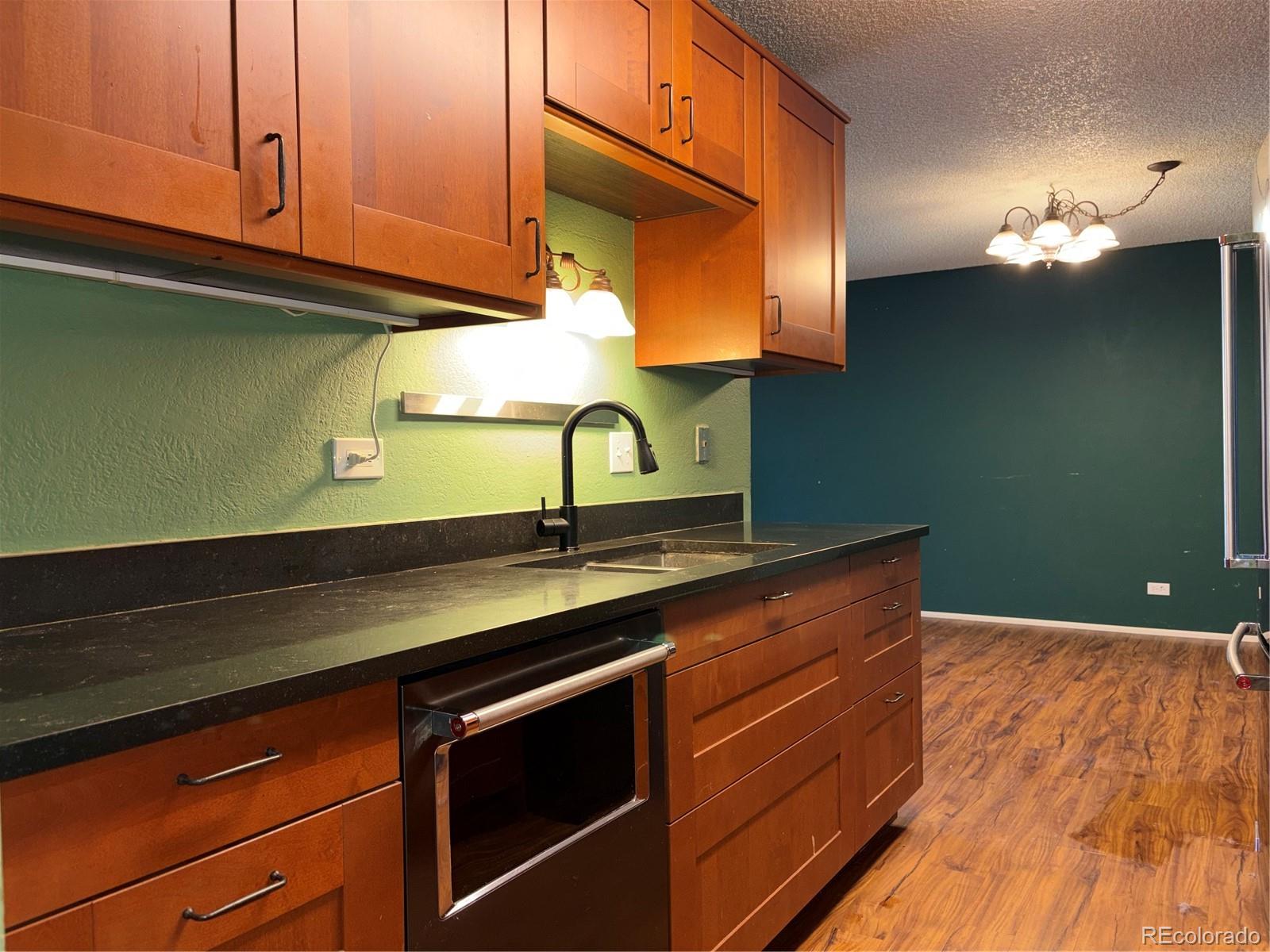 MLS Image #3 for 2325 s linden court,denver, Colorado