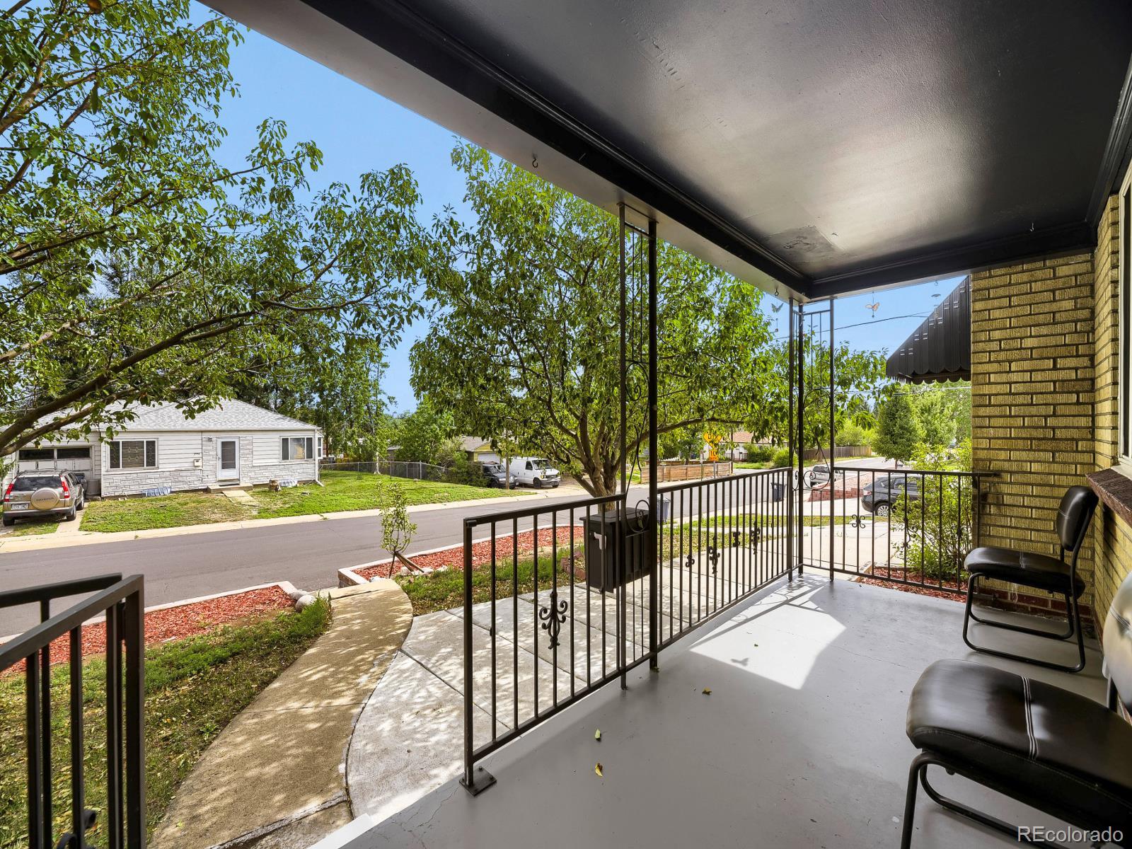 MLS Image #2 for 2551 w arkansas avenue,denver, Colorado